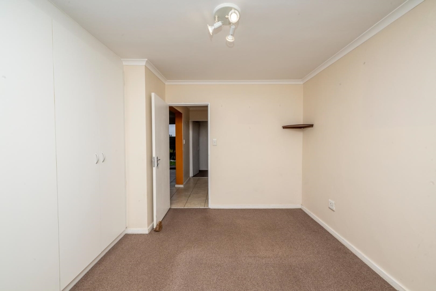 2 Bedroom Property for Sale in Kraaifontein Western Cape
